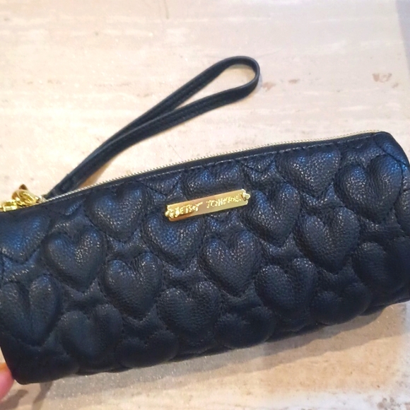 Betsey Johnson Handbags - Betsey Johnson Quilted Black Heart Cylinder Travel Zipper Clutch/Cosmetic Bag